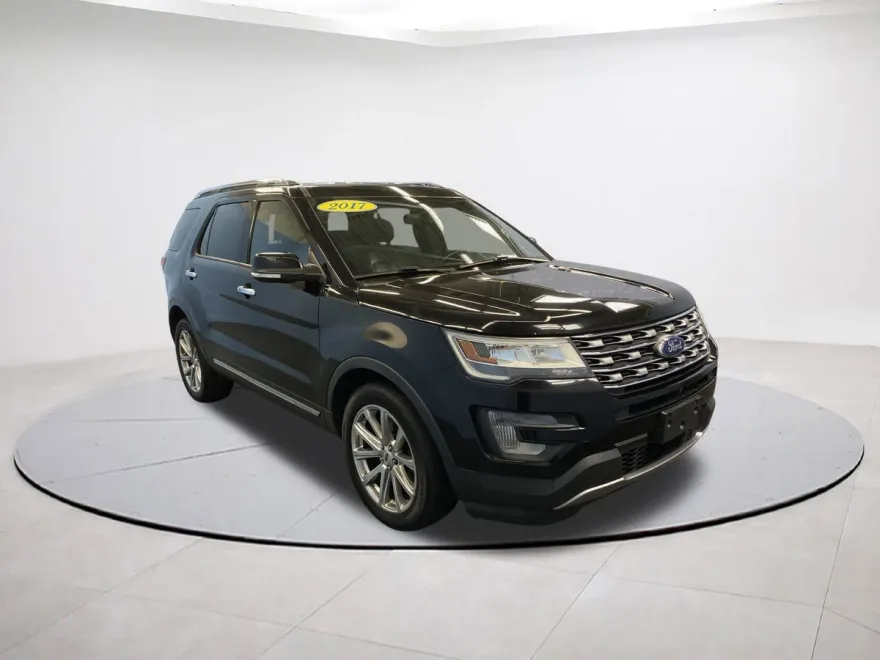 2017 Ford Explorer Limited photo 1