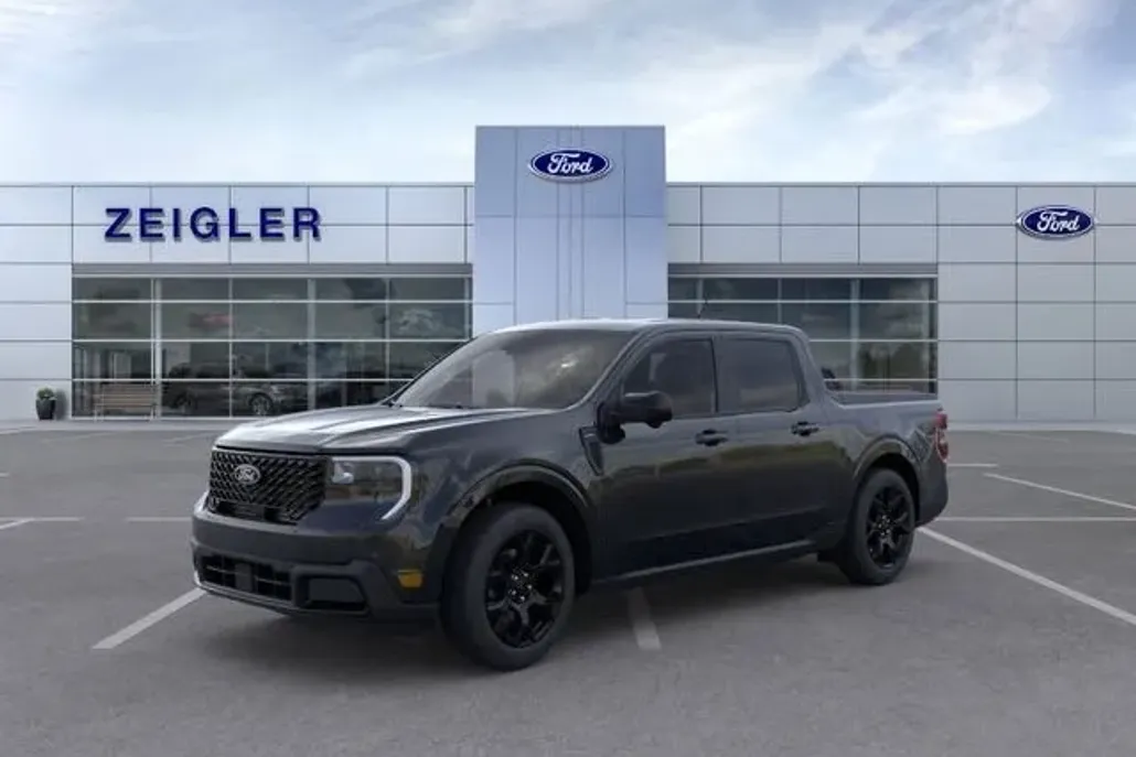 2025 Ford Maverick Lariat photo 1