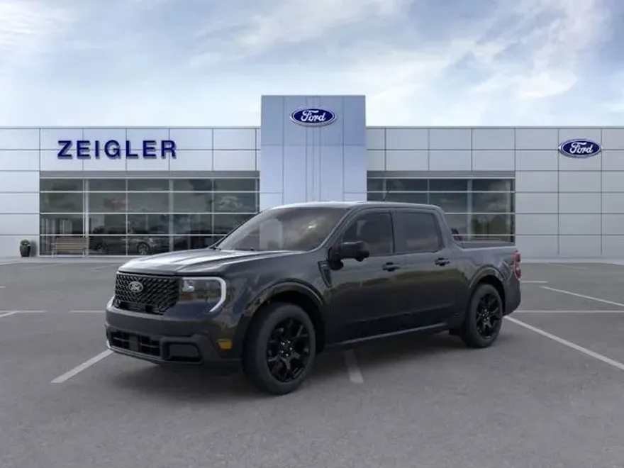 2025 Ford Maverick Lariat photo 1