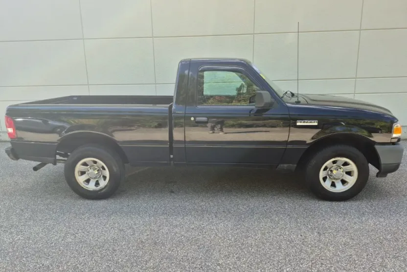 2011 Ford Ranger XL photo 1