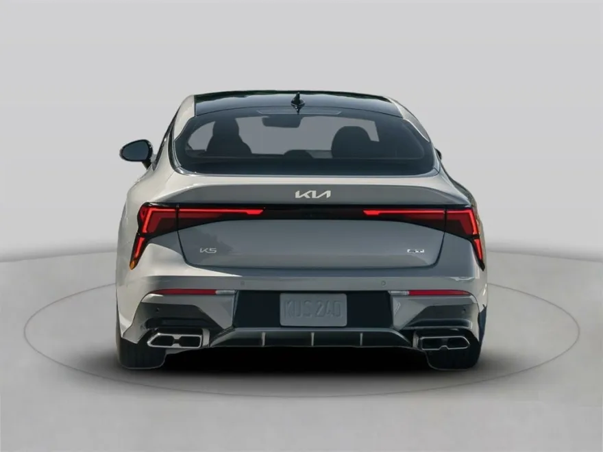2025 Kia K5 GT-Line photo 1