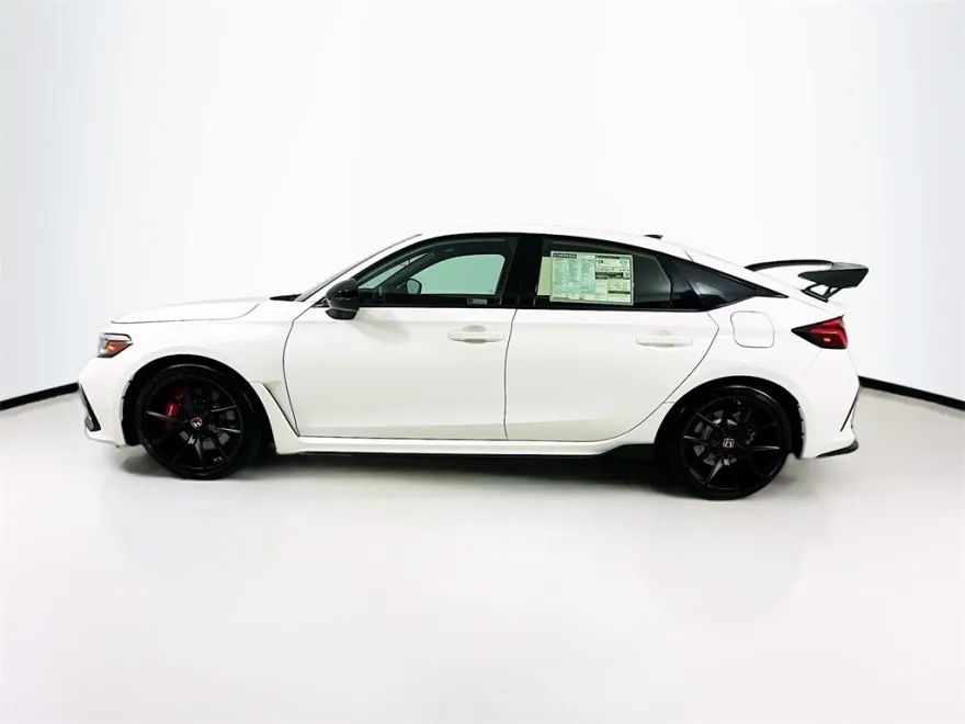 2025 Honda Civic Type R photo 1