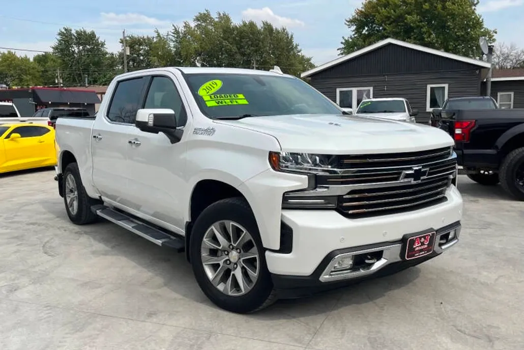 2019 Chevrolet Silverado 1500 High Country photo 1