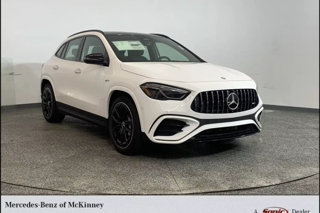2025 Mercedes Benz GLA AMG 35 4MATIC photo 1