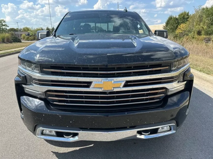2019 Chevrolet Silverado 1500 High Country photo 1