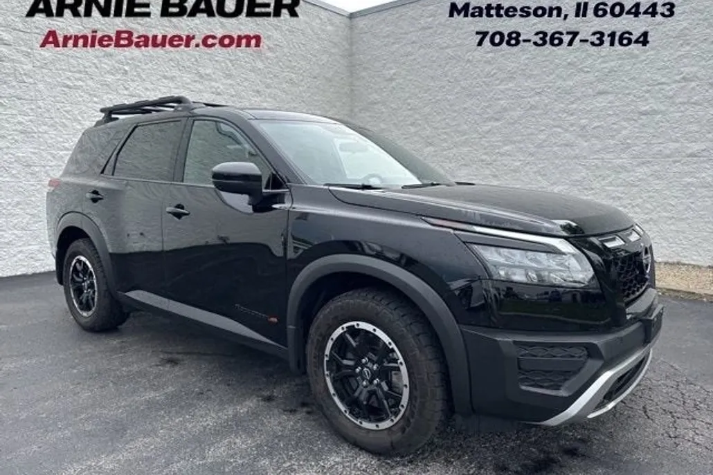 2023 Nissan Pathfinder Rock Creek photo 1
