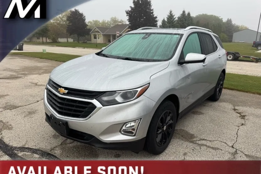 2021 Chevrolet Equinox LT photo 1
