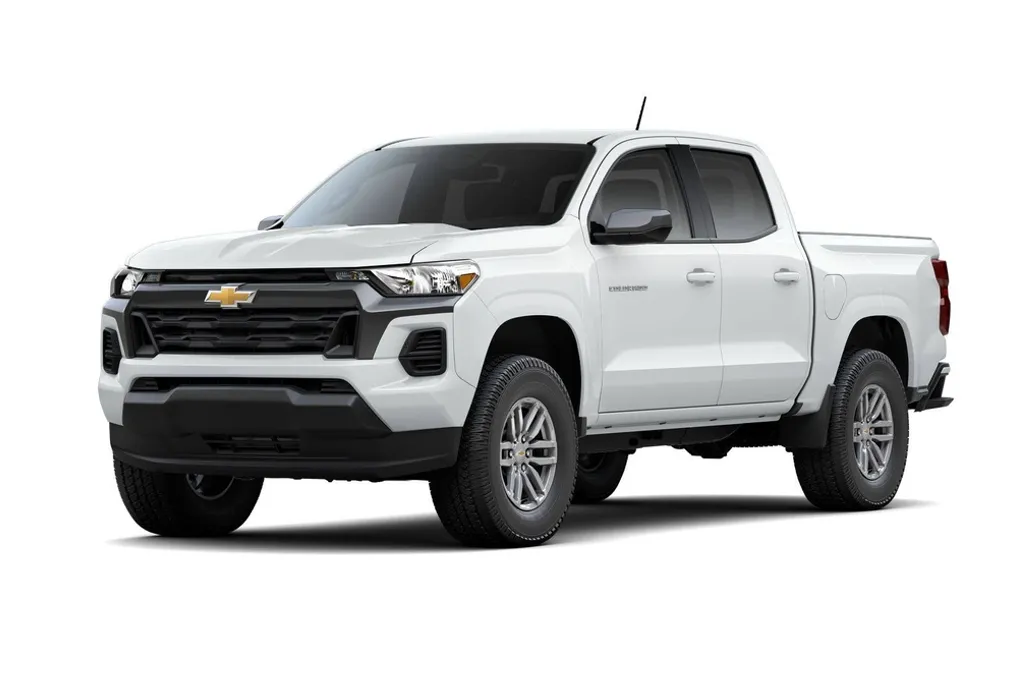 2024 Chevrolet Colorado LT photo 1