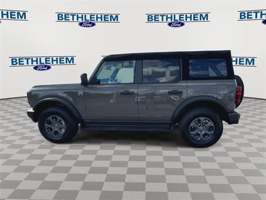 2025 Ford Bronco Big Bend photo 1