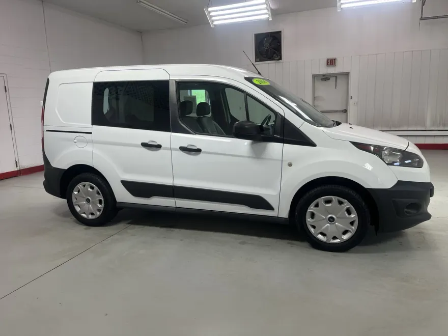 2016 Ford Transit Connect XL photo 1