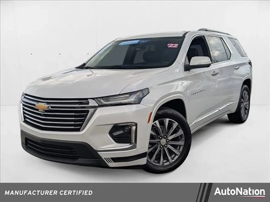 2022 Chevrolet Traverse Premier photo 1