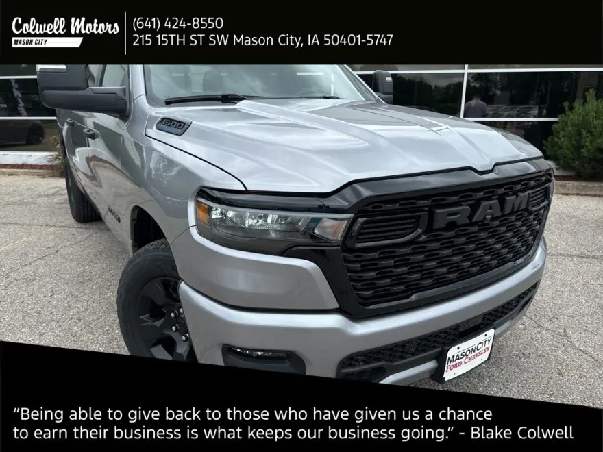 2025 Ram 1500 Tradesman photo 1