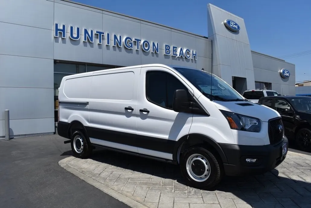 2025 Ford Transit photo 1