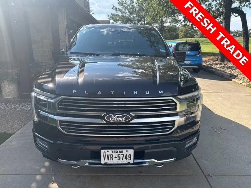 2024 Ford F-150 Platinum photo 1