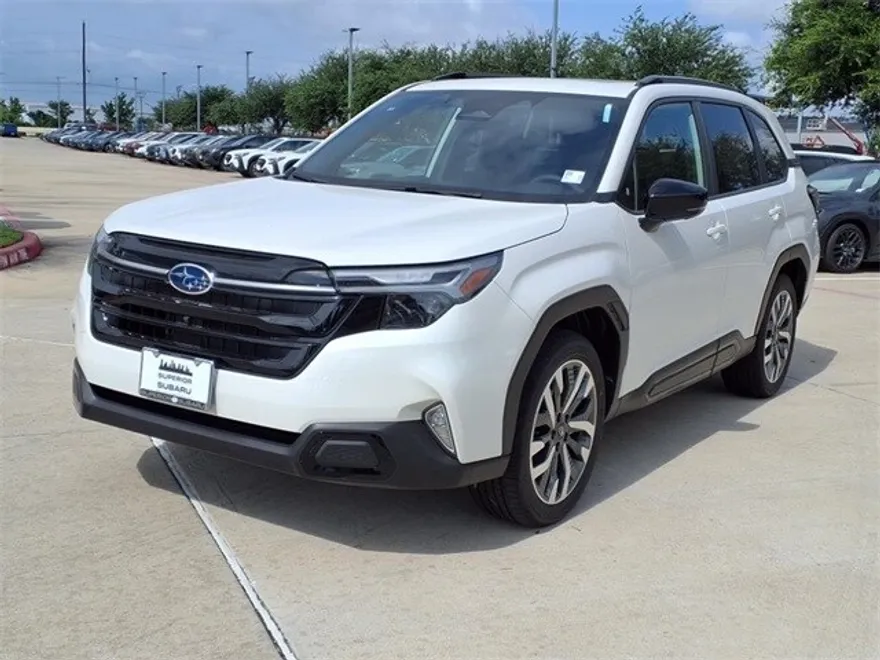 2025 Subaru Forester Touring photo 1