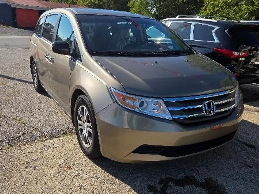2011 Honda Odyssey EX-L photo 1