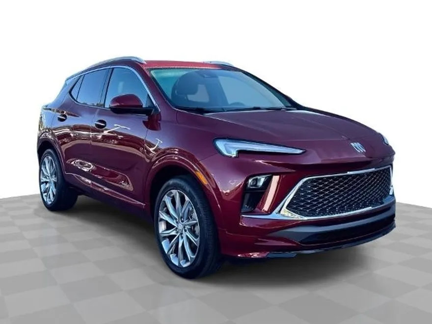 2024 Buick Encore GX Avenir photo 1