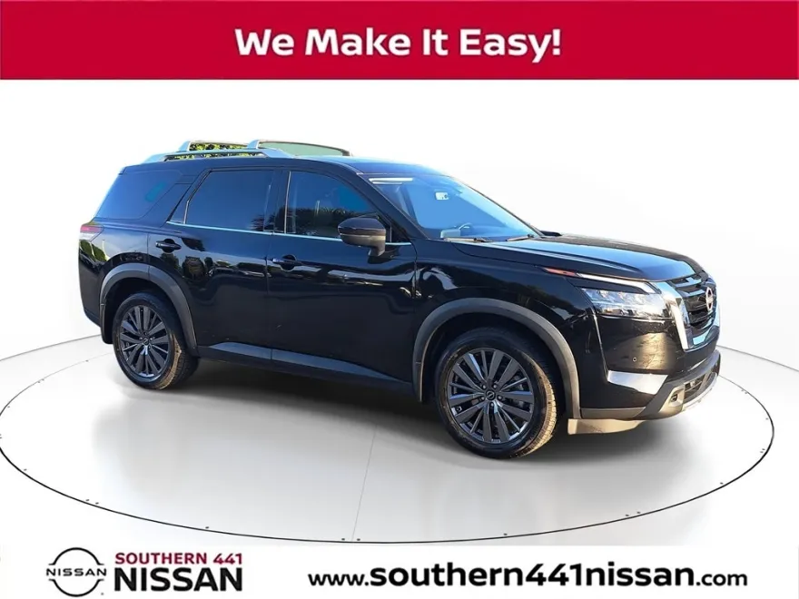 2024 Nissan Pathfinder SL photo 1