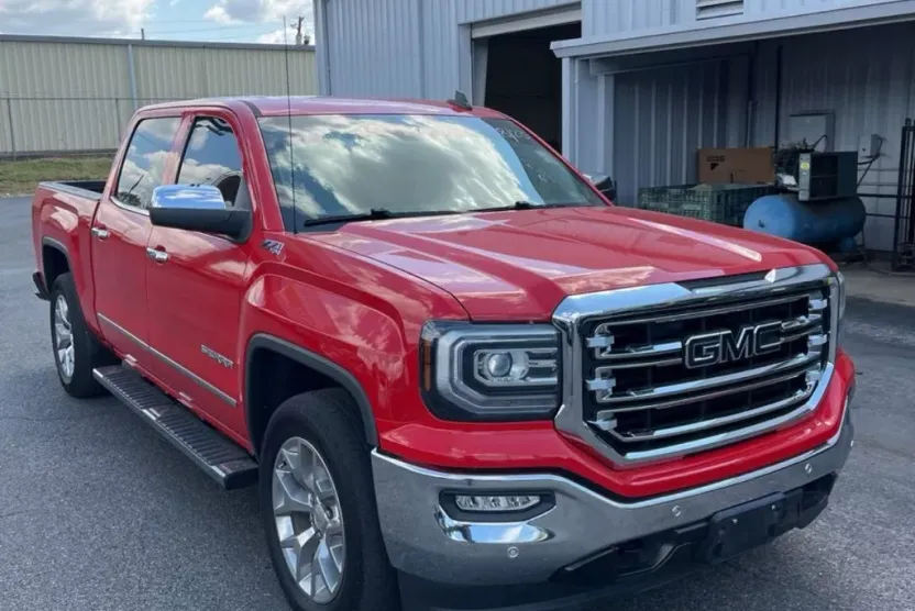 2018 Gmc Sierra 1500 SLT photo 1