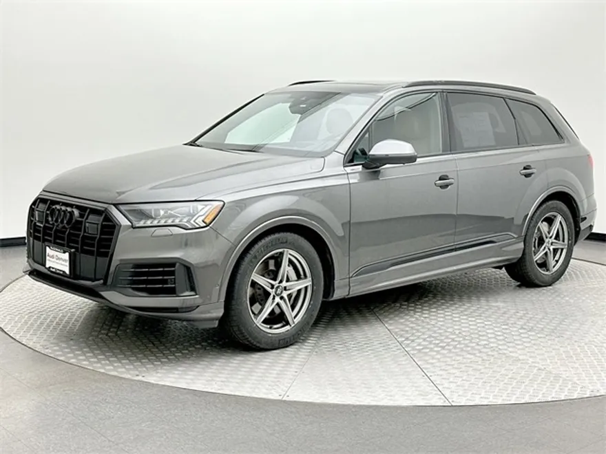 2021 Audi Q7 55 Prestige photo 1