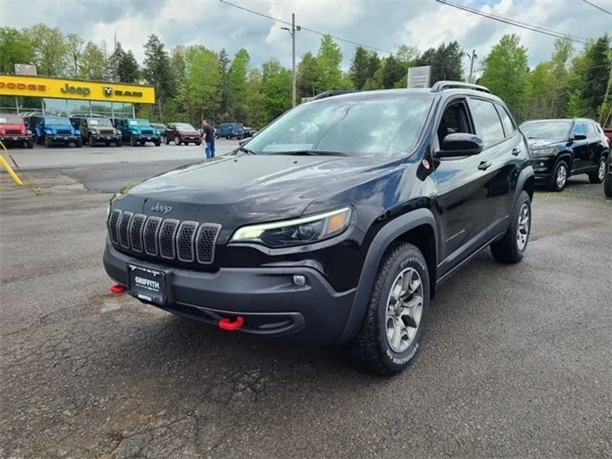 2022 Jeep Cherokee Trailhawk photo 1