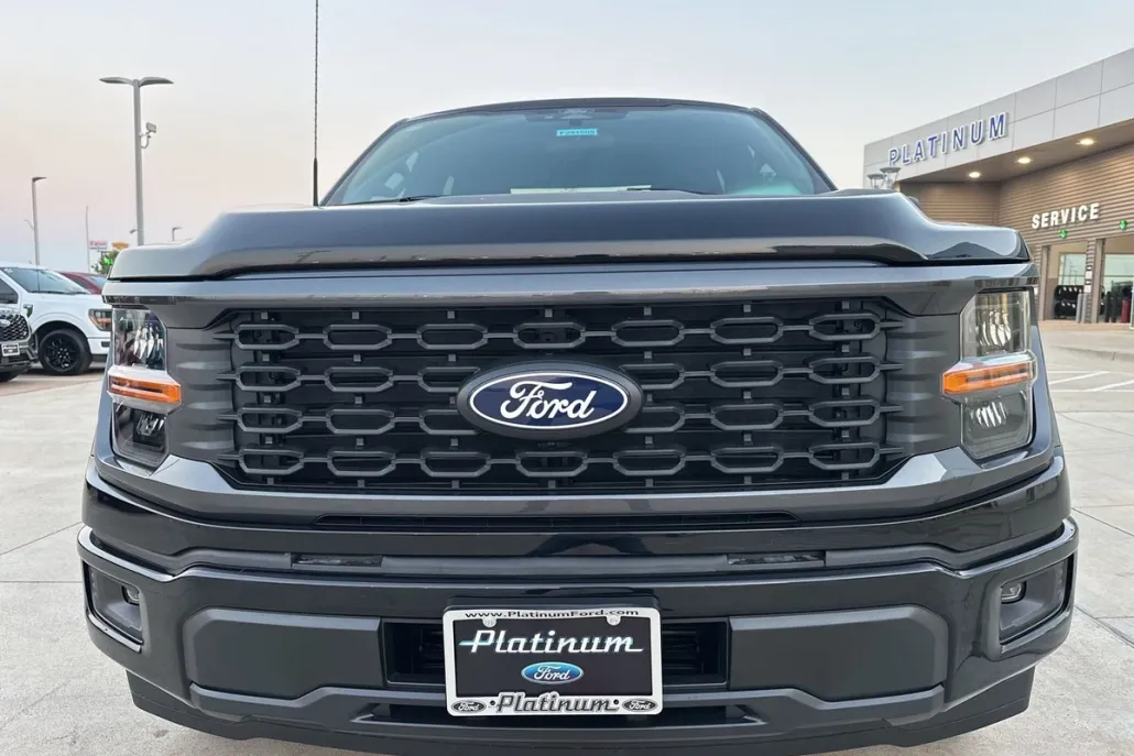 2025 Ford F-150 STX photo 1