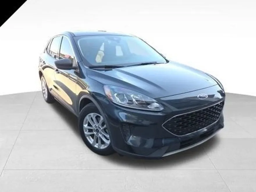 2022 Ford Escape SE photo 1