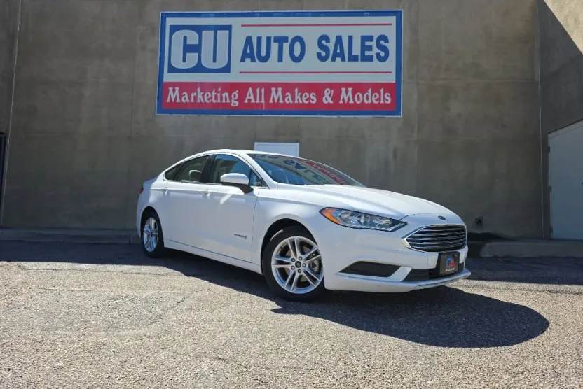 2018 Ford Fusion Hybrid S photo 1