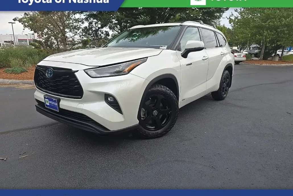 2021 Toyota Highlander Hybrid XLE photo 1