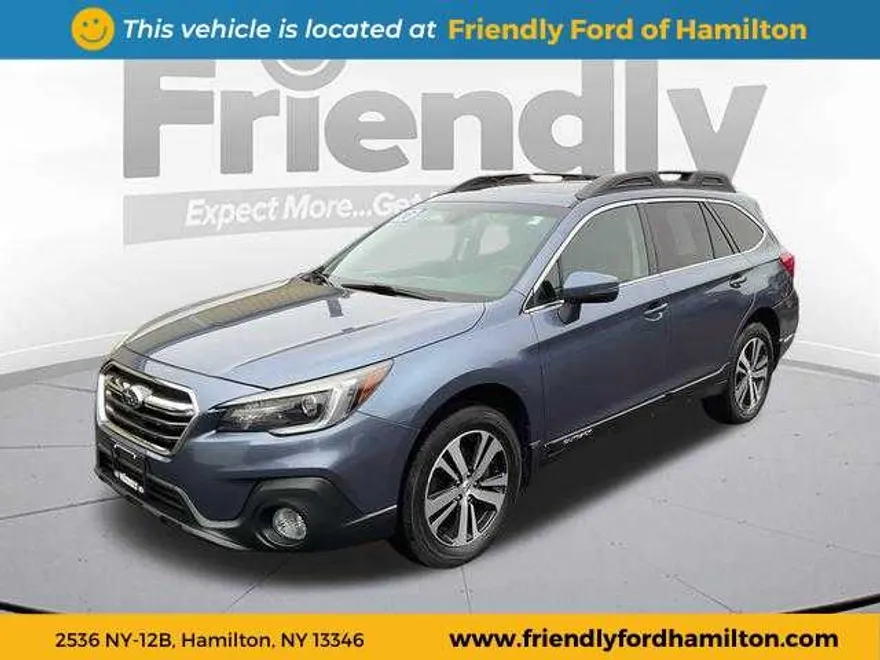 2018 Subaru Outback Limited photo 1