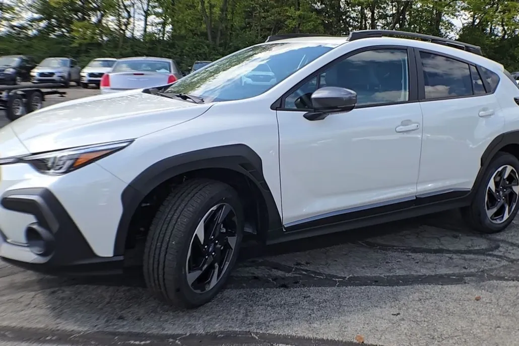 2025 Subaru Crosstrek Limited photo 1