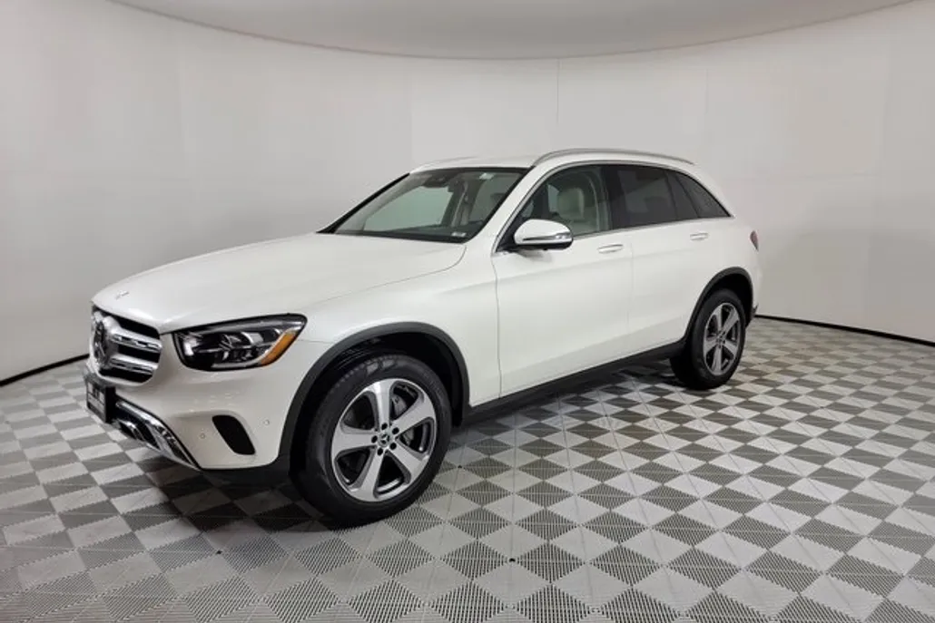2022 Mercedes Benz GLC 300 4MATIC photo 1