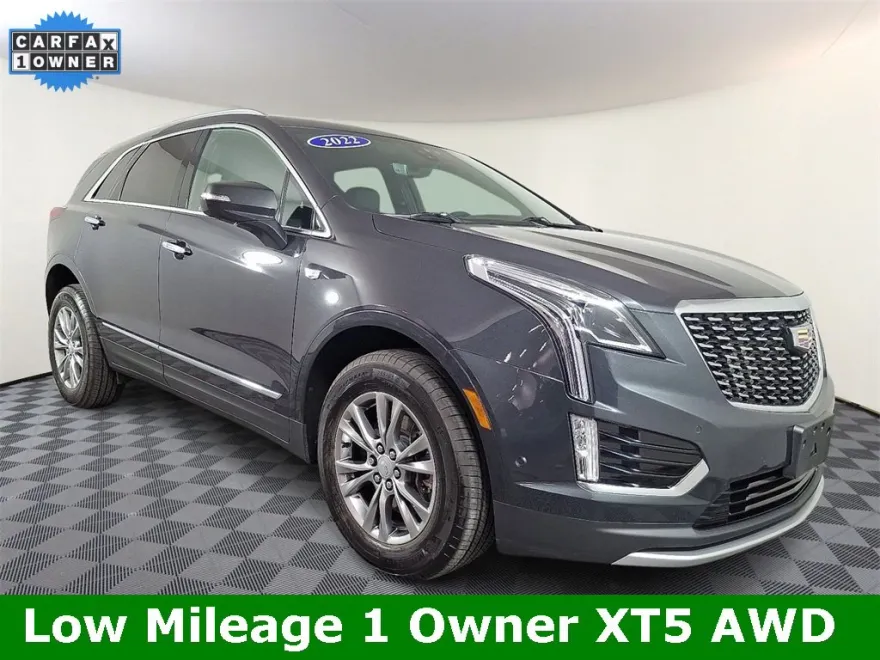 2022 Cadillac XT5 Premium Luxury photo 1