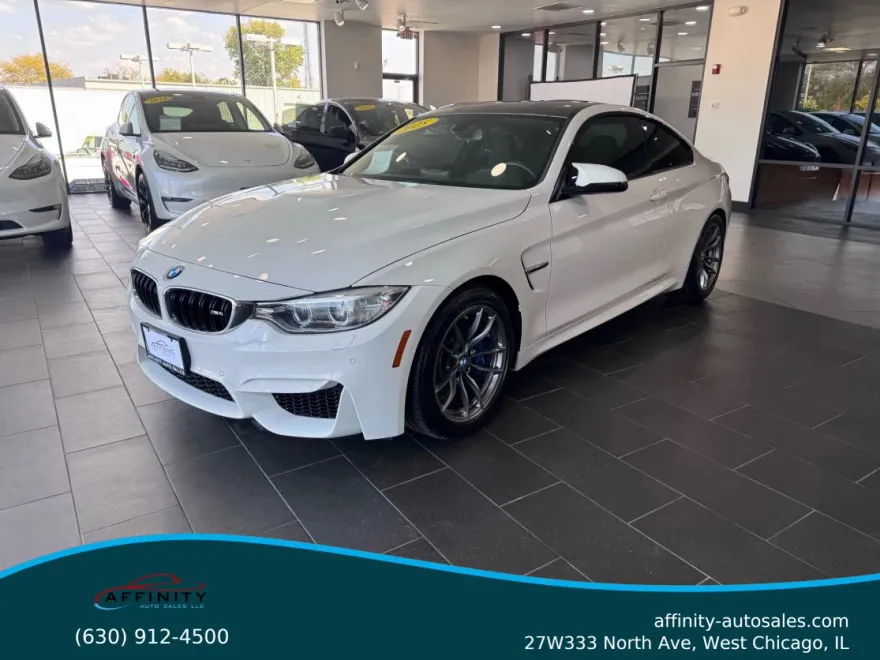 2015 Bmw M4 Coupe photo 1