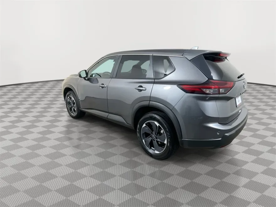 2025 Nissan Rogue SV photo 1