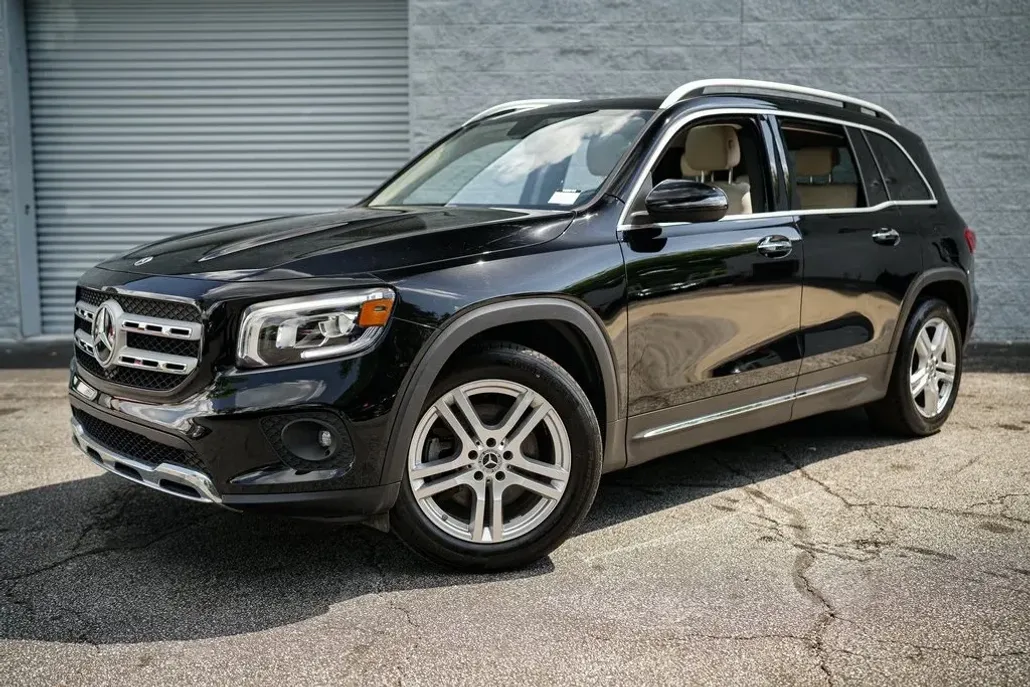 2022 Mercedes Benz GLB 250 photo 1