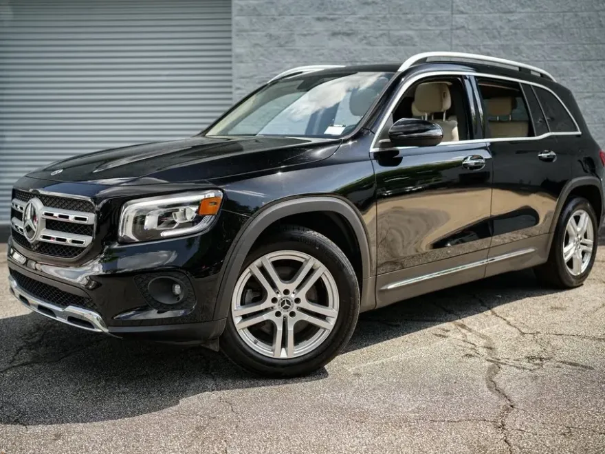 2022 Mercedes Benz GLB 250 photo 1