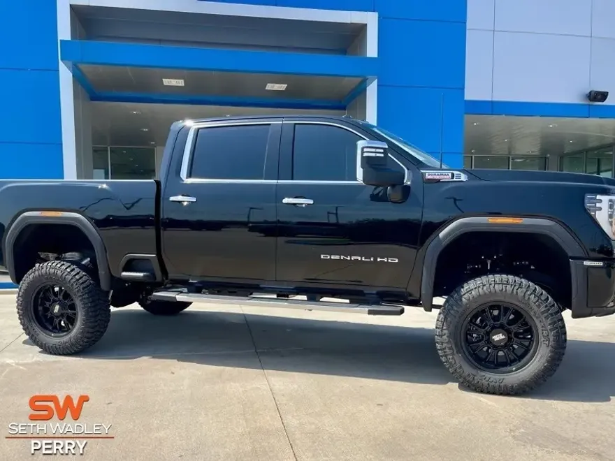 2025 Gmc Sierra HD Denali photo 1
