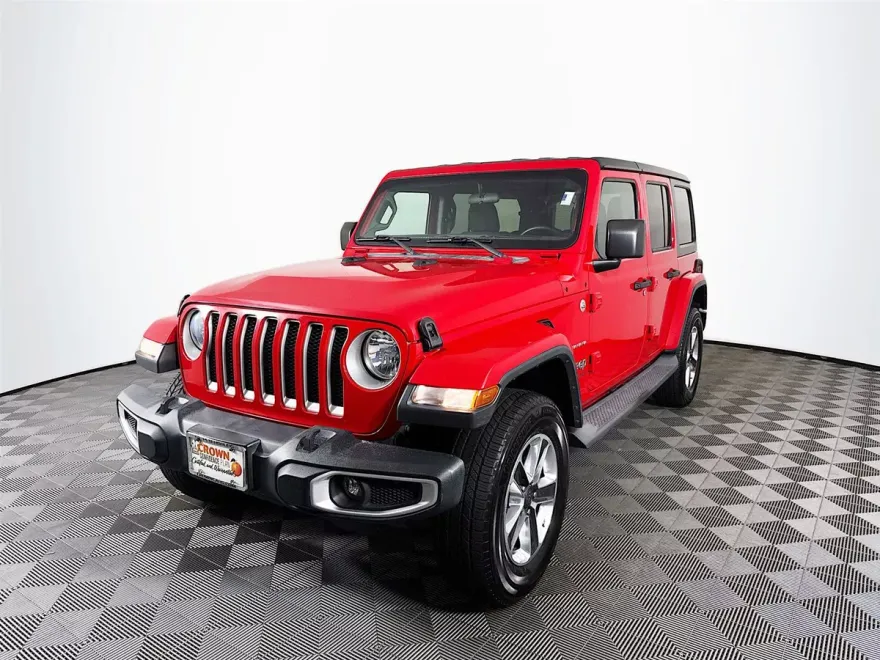 2019 Jeep Wrangler Unlimited Sahara photo 1