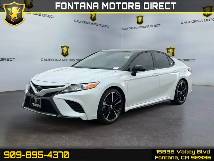 2020 Toyota Camry XSE photo 1