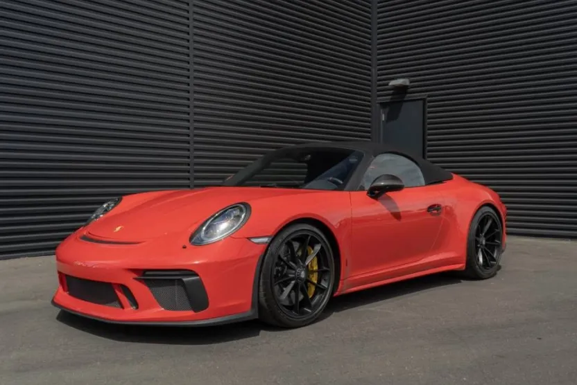 2019 Porsche 911 Speedster photo 1
