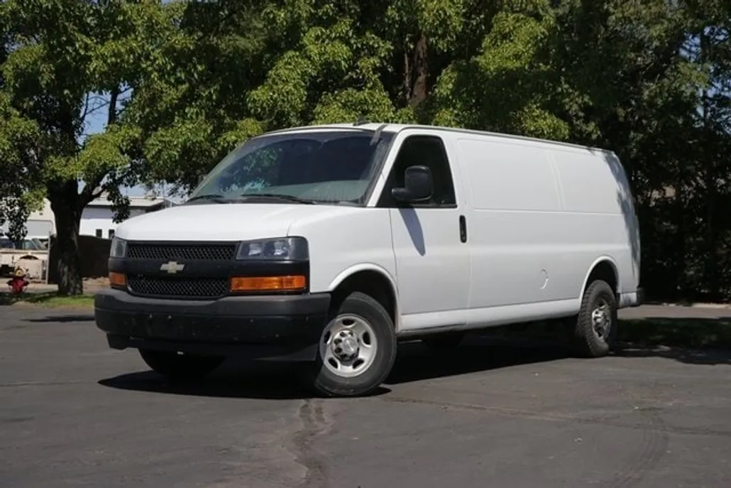2021 Chevrolet Express 2500 Cargo Van photo 1