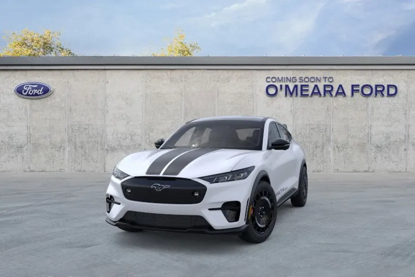 2025 Ford Mustang Mach-E GT photo 1