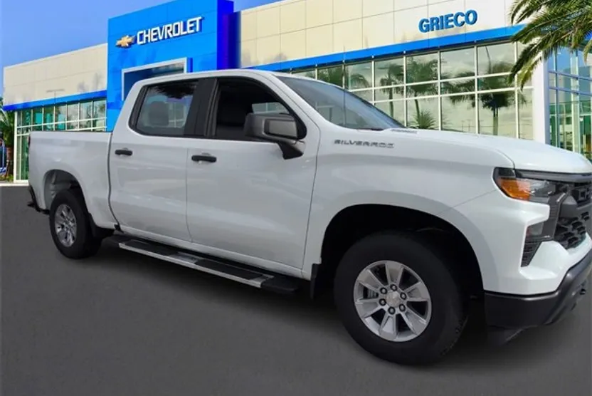 2026 Chevrolet Silverado 1500 photo 1