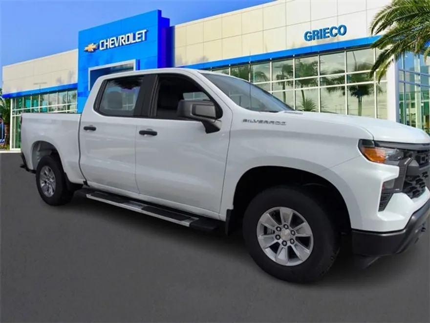 2026 Chevrolet Silverado 1500 photo 1
