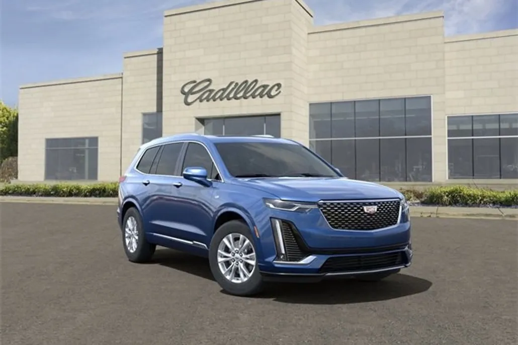 2025 Cadillac XT6 Luxury photo 1