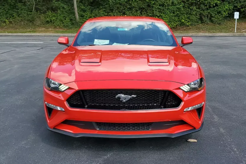 2022 Ford Mustang GT Premium photo 1