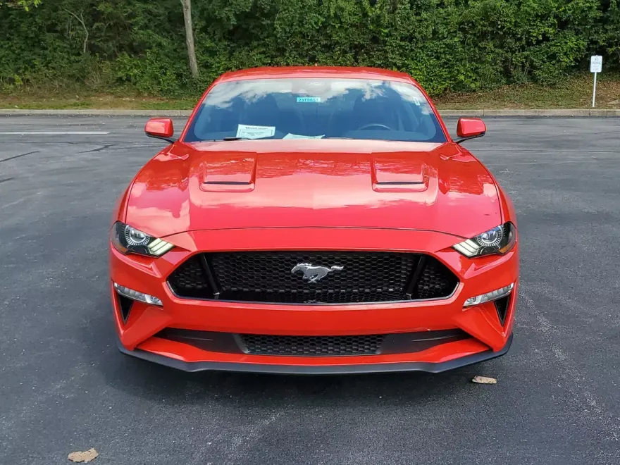 2022 Ford Mustang GT Premium photo 1
