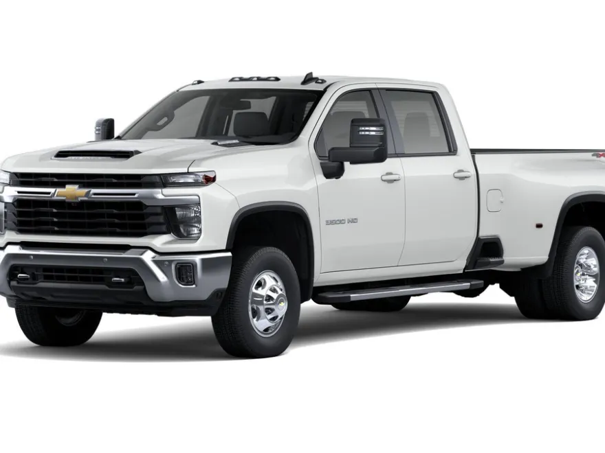 2026 Chevrolet Silverado 3500HD LT photo 1
