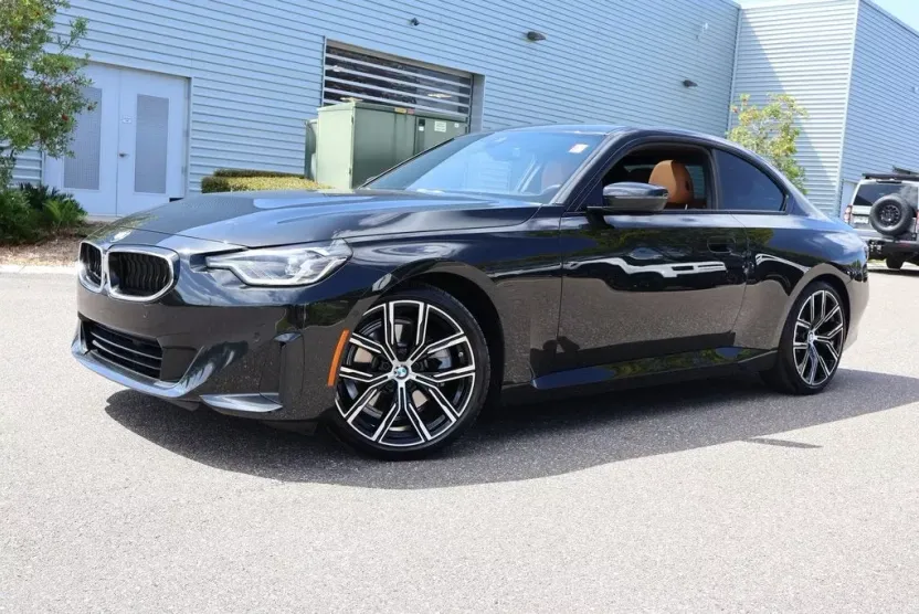 2023 Bmw 230i 2-Series photo 1